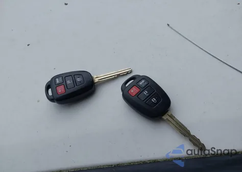 2012 Toyota Camry Se z USA, uszkodzony, nr VIN 4T1BF1FK1CU614490